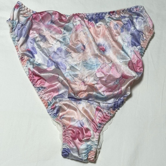 3 pair Vintage Satin Floral and Lace Panties hi-cut - Picture 8 of 9